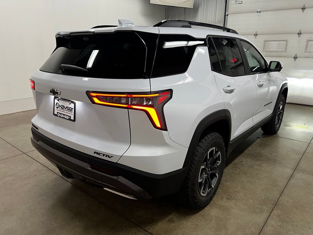 New 2026 Chevrolet Equinox ACTIV w/ Convenience Package III FWD image 3