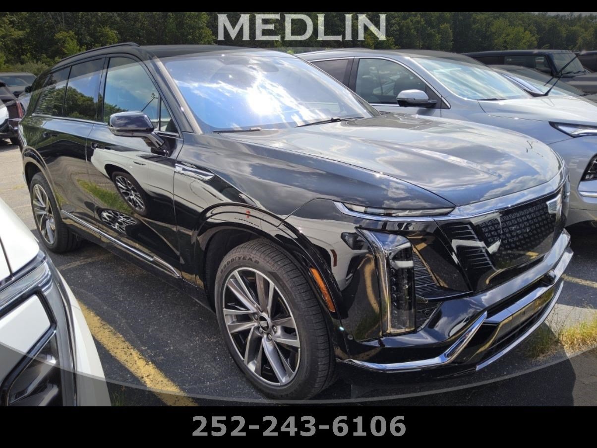 Used 2026 Cadillac Vistiq Sport w/ LPO, Floor Liner Package AWD/4WD image 1