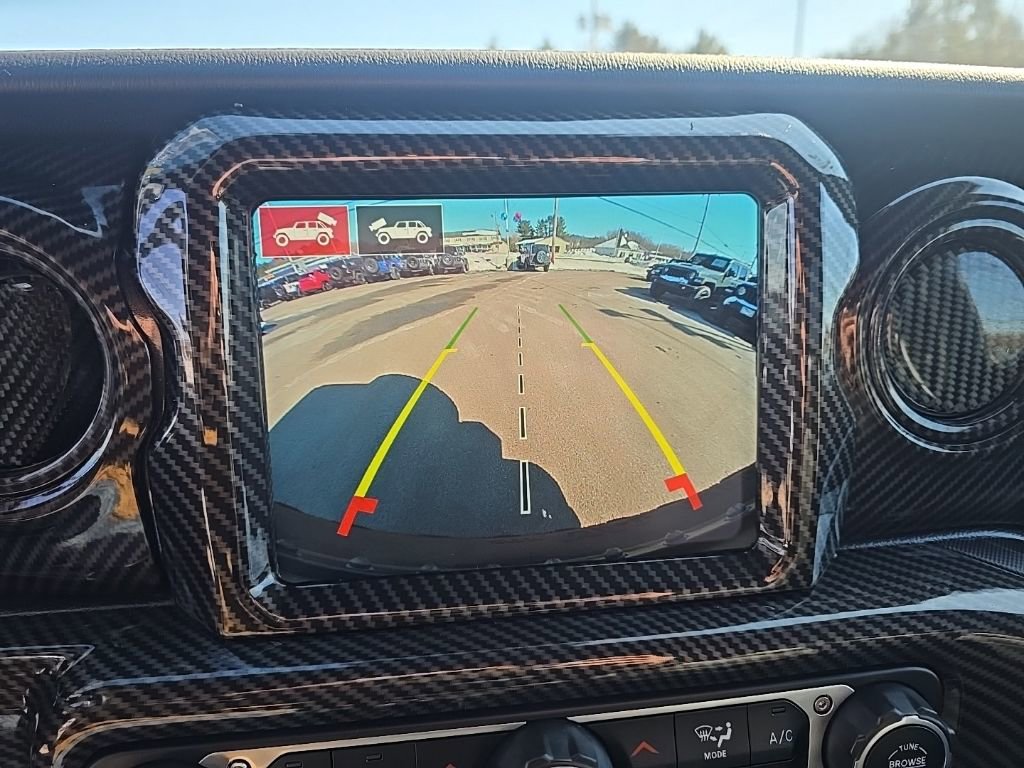 Certified 2021 Jeep Wrangler Unlimited Rubicon w/ Xtreme Recon 35" Tire Package image 38