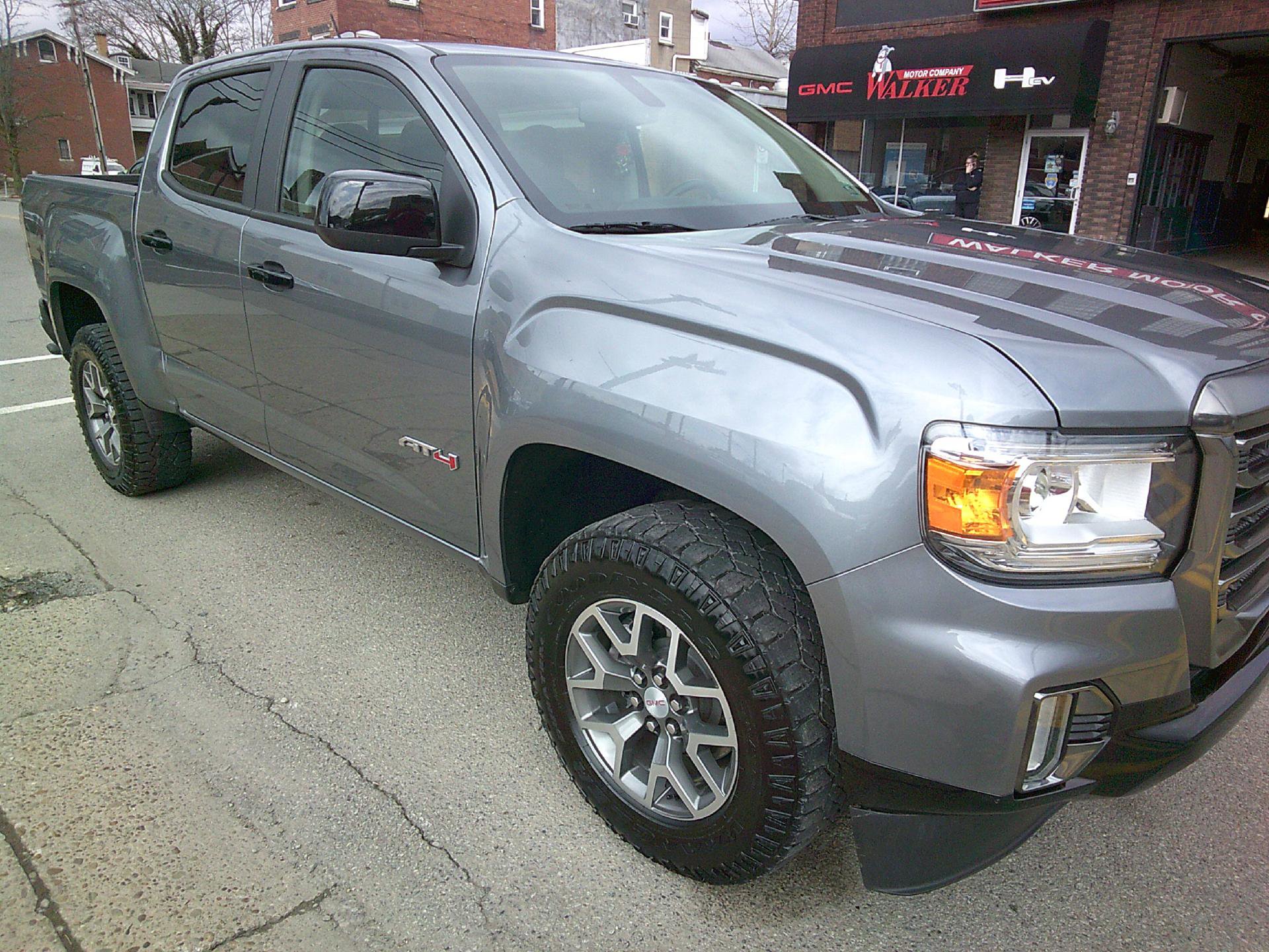 Used 2022 GMC Canyon AT4 w/ Trailering Package