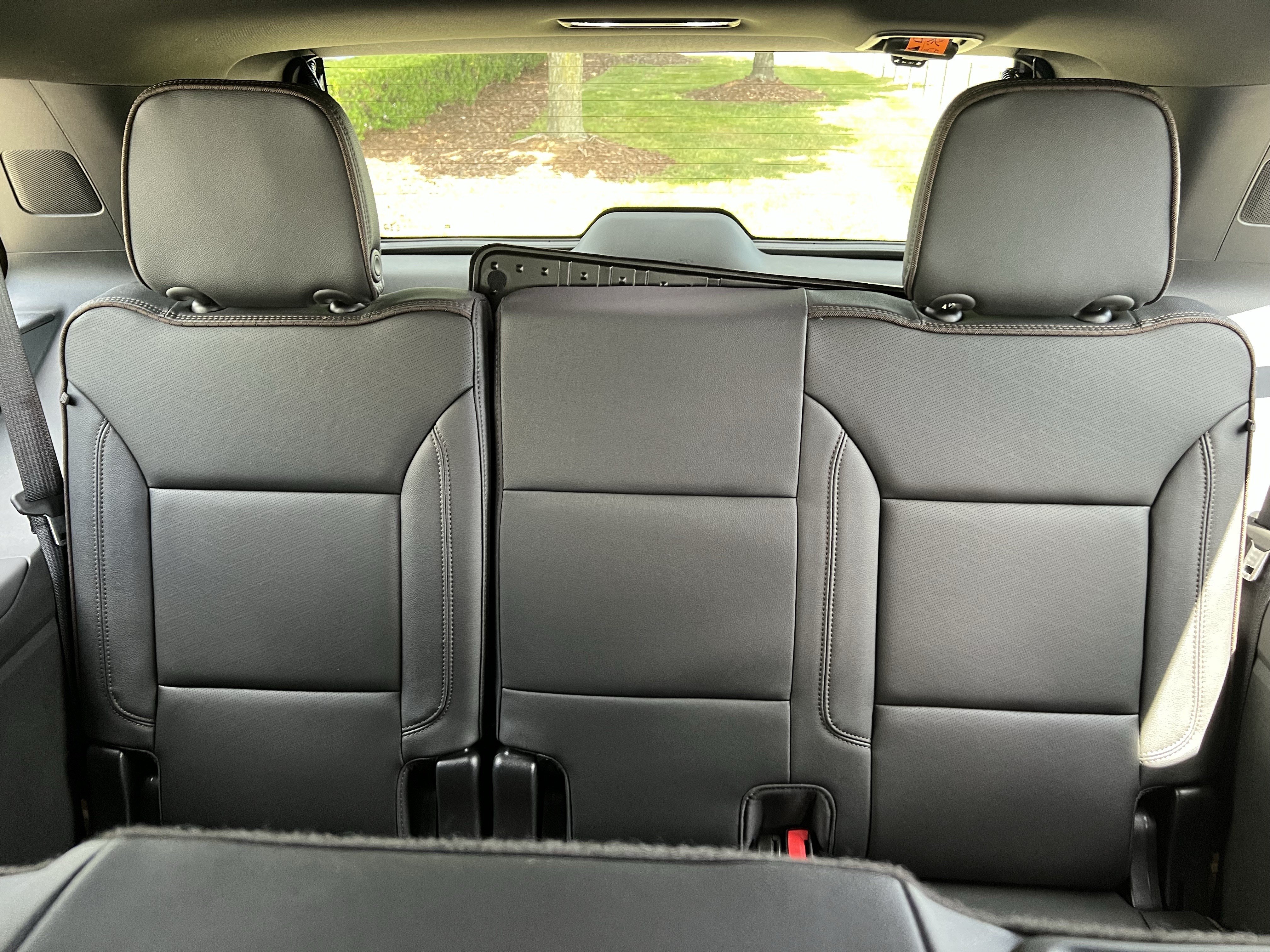 Used 2022 Chevrolet Tahoe High Country w/ Premium Package AWD/4WD image 33