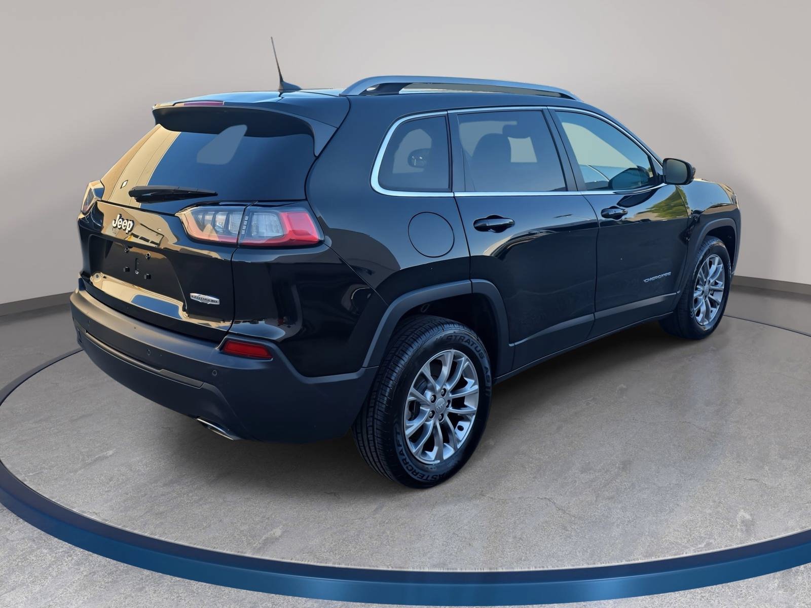 Used 2021 Jeep Cherokee Latitude Lux w/ Sun & Sound Group FWD image 5
