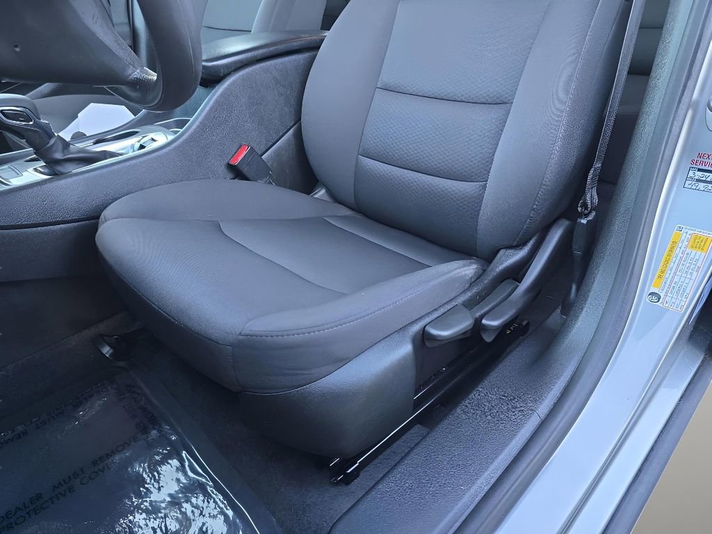 Used 2024 Chevrolet Malibu LS image 14