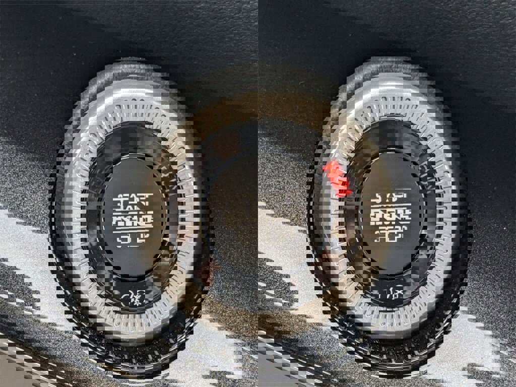 New 2024 Jeep Wagoneer 2WD w/ Convenience Group I image 32