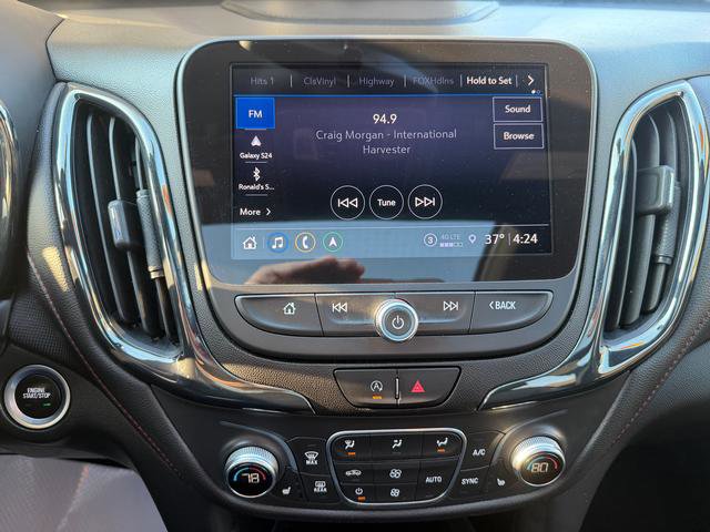 Used 2022 Chevrolet Equinox RS w/ RS Leather Package AWD/4WD image 10