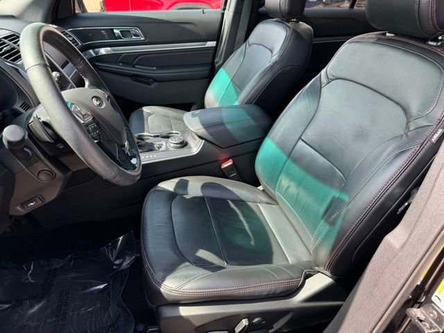 Used 2017 Ford Explorer Sport w/ Equipment Group 401A image 5