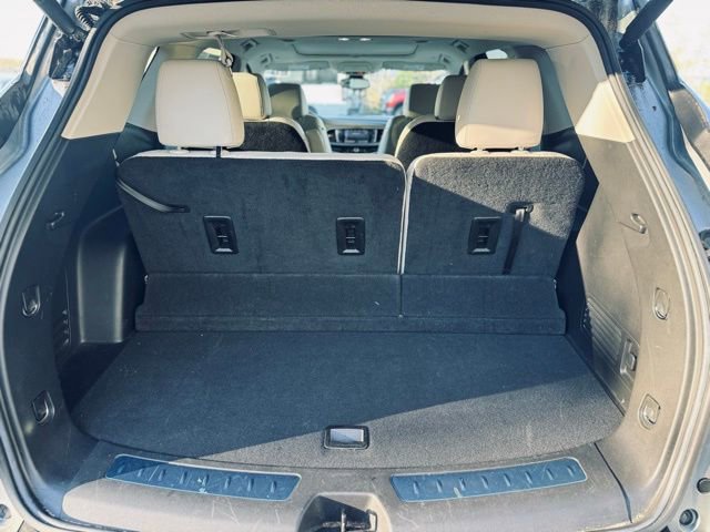Used 2023 Buick Enclave Essence w/ Experience Buick Package image 10