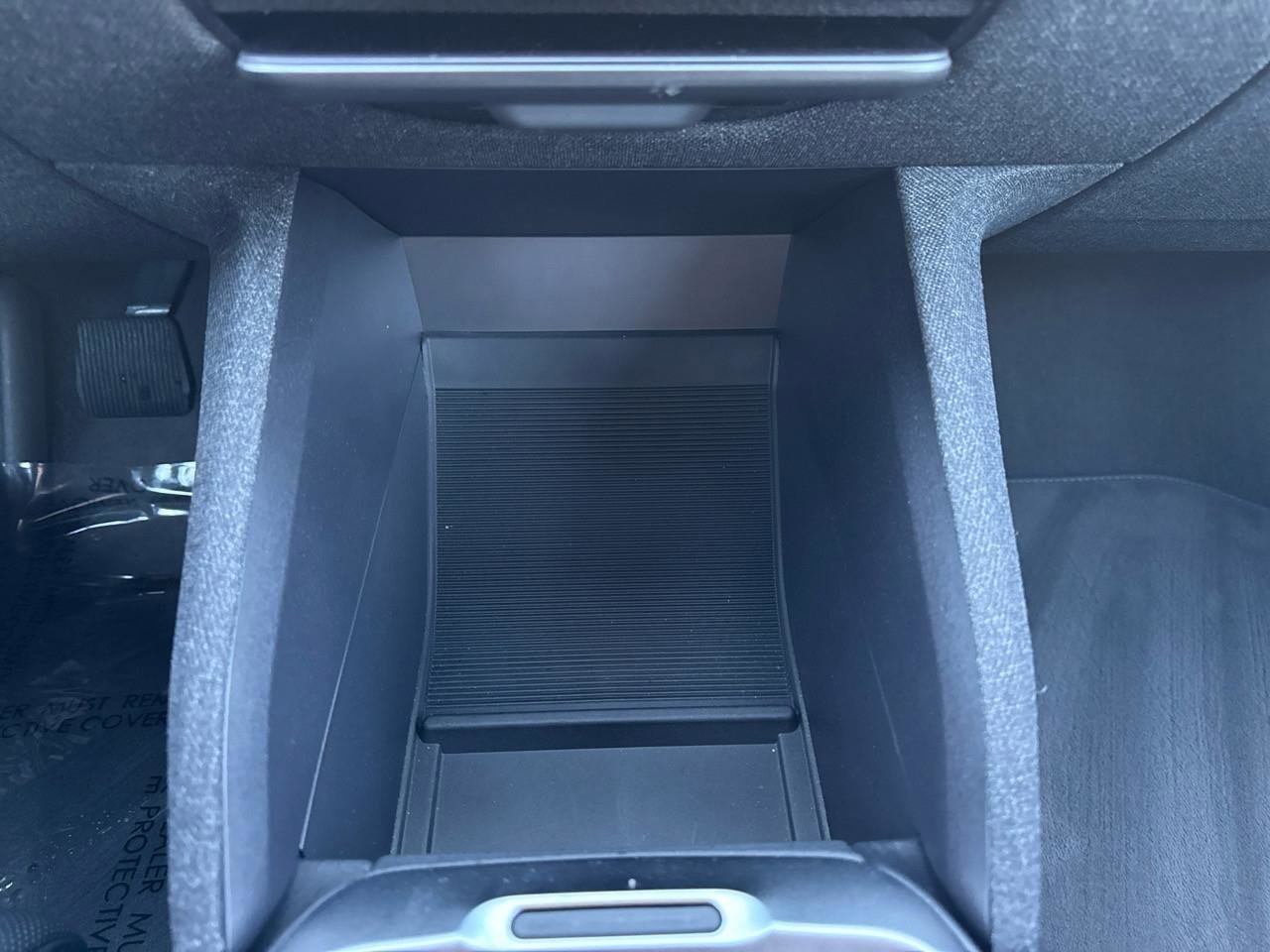 Used 2024 Lucid Air Touring image 41