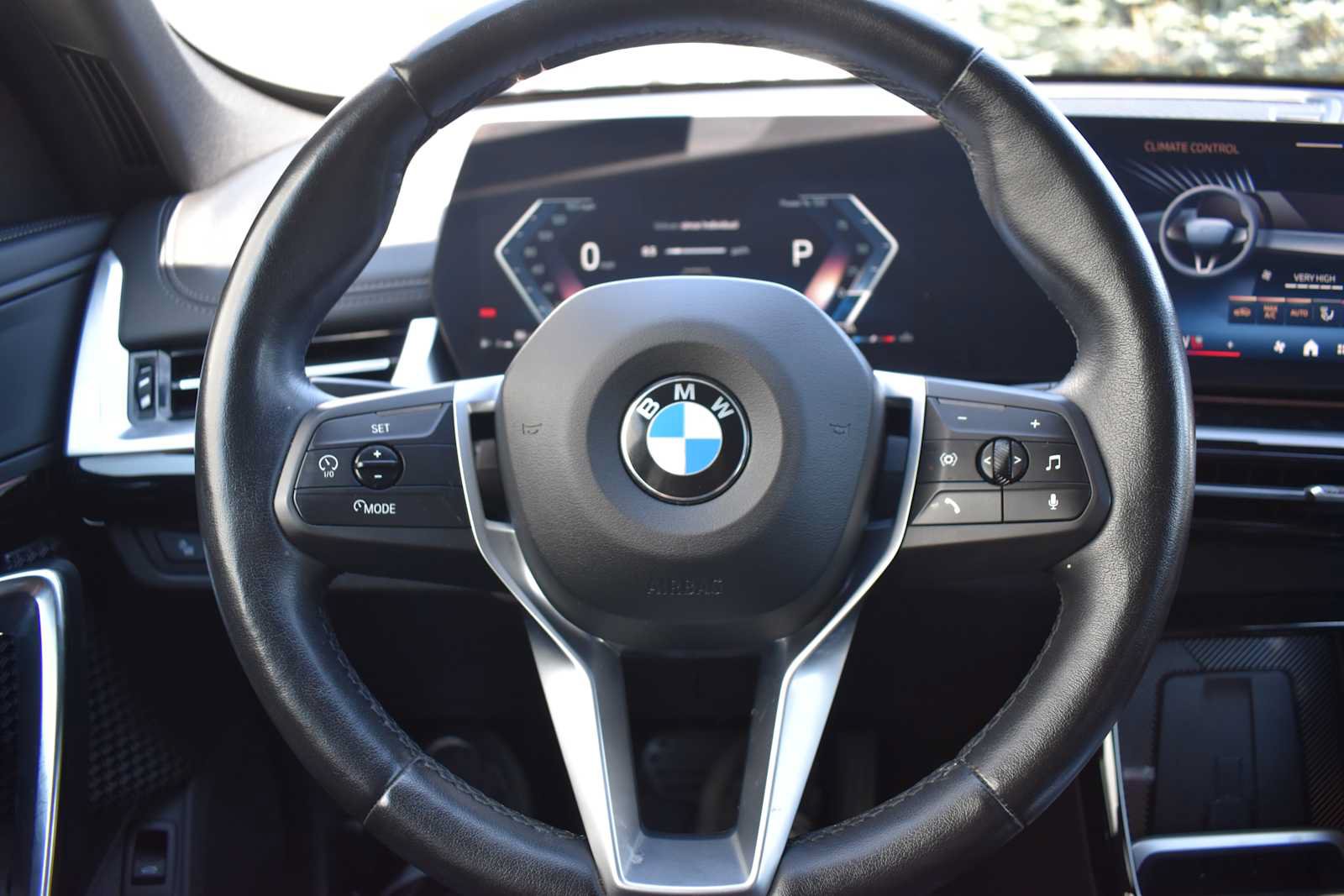 Used 2025 BMW X1 xDrive28i w/ Convenience Package AWD/4WD image 17