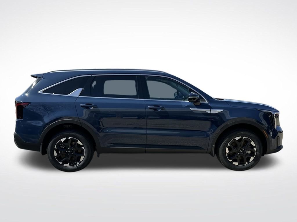 New 2026 Kia Sorento S AWD/4WD image 6