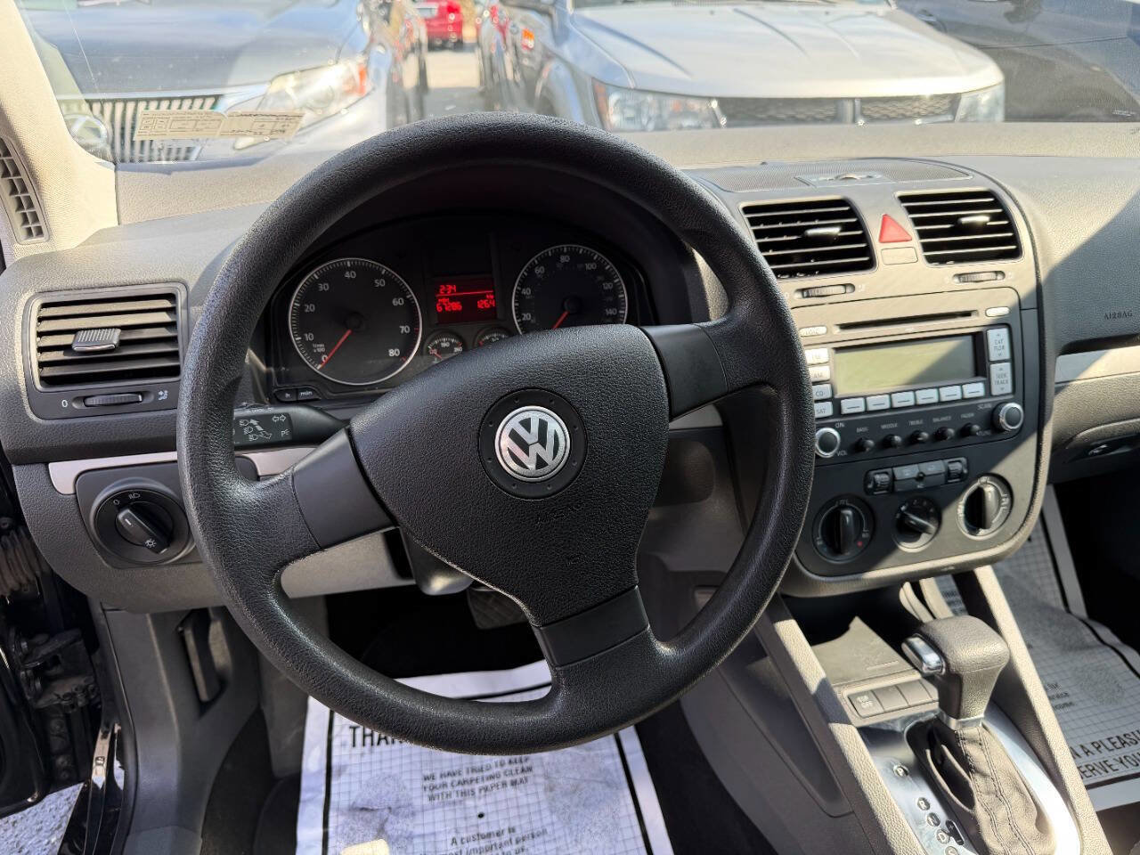 Used 2009 Volkswagen Rabbit S image 23