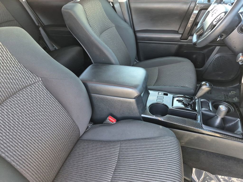 Used 2024 Toyota 4Runner TRD Off-Road image 15