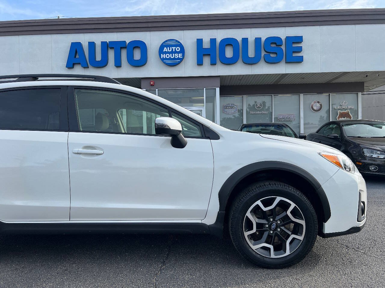 Used 2017 Subaru Crosstrek 2.0i Limited w/ Popular Package #2 AWD/4WD image 40