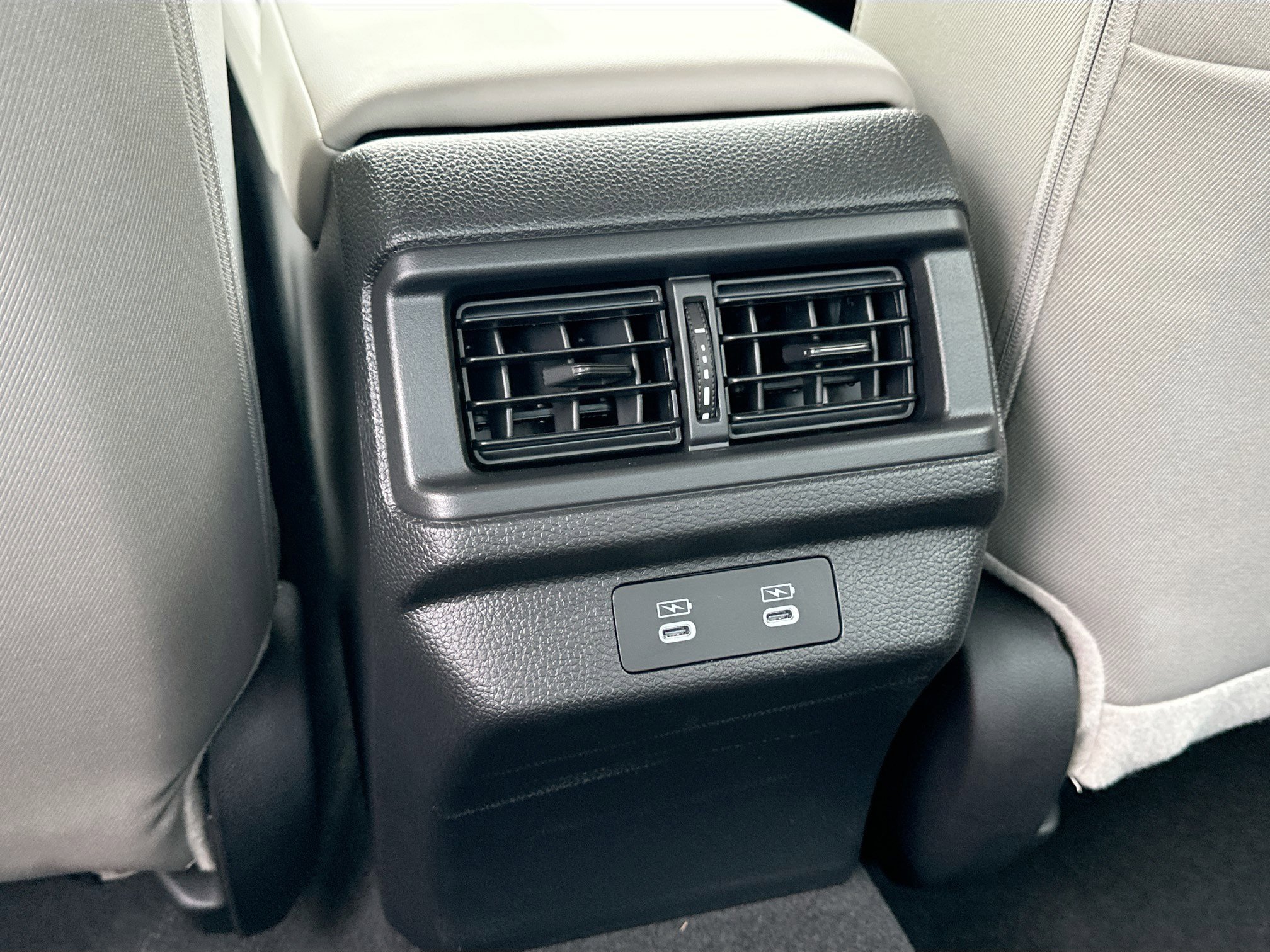 New 2025 Honda Accord SE image 18