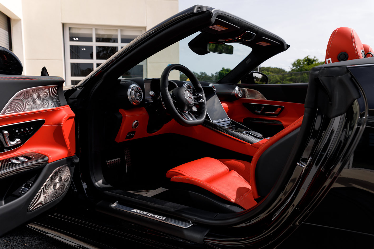 Used 2022 Mercedes-Benz SL 63 AMG 4MATIC image 29