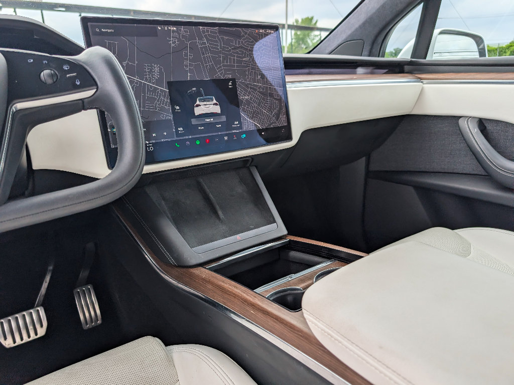 Used 2022 Tesla Model X AWD/4WD image 24