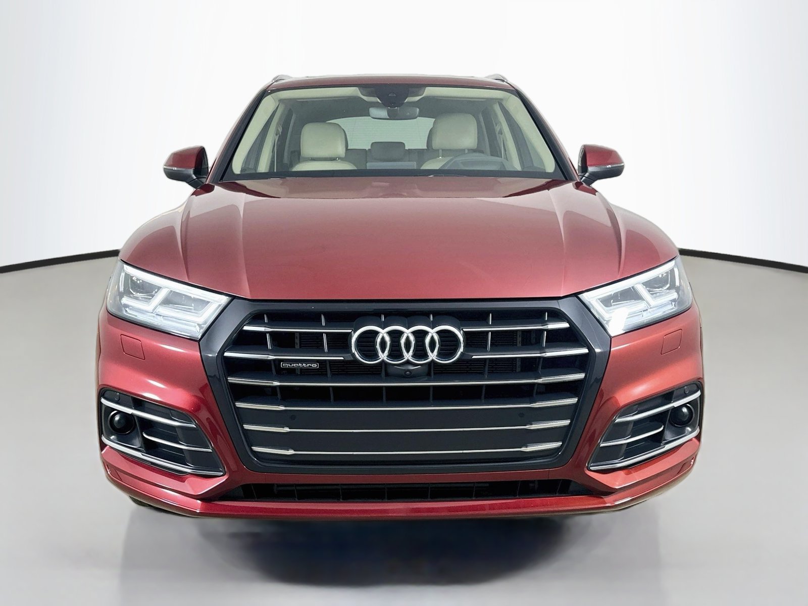 Used 2020 Audi Q5 e Prestige w/ Prestige Package AWD/4WD image 2