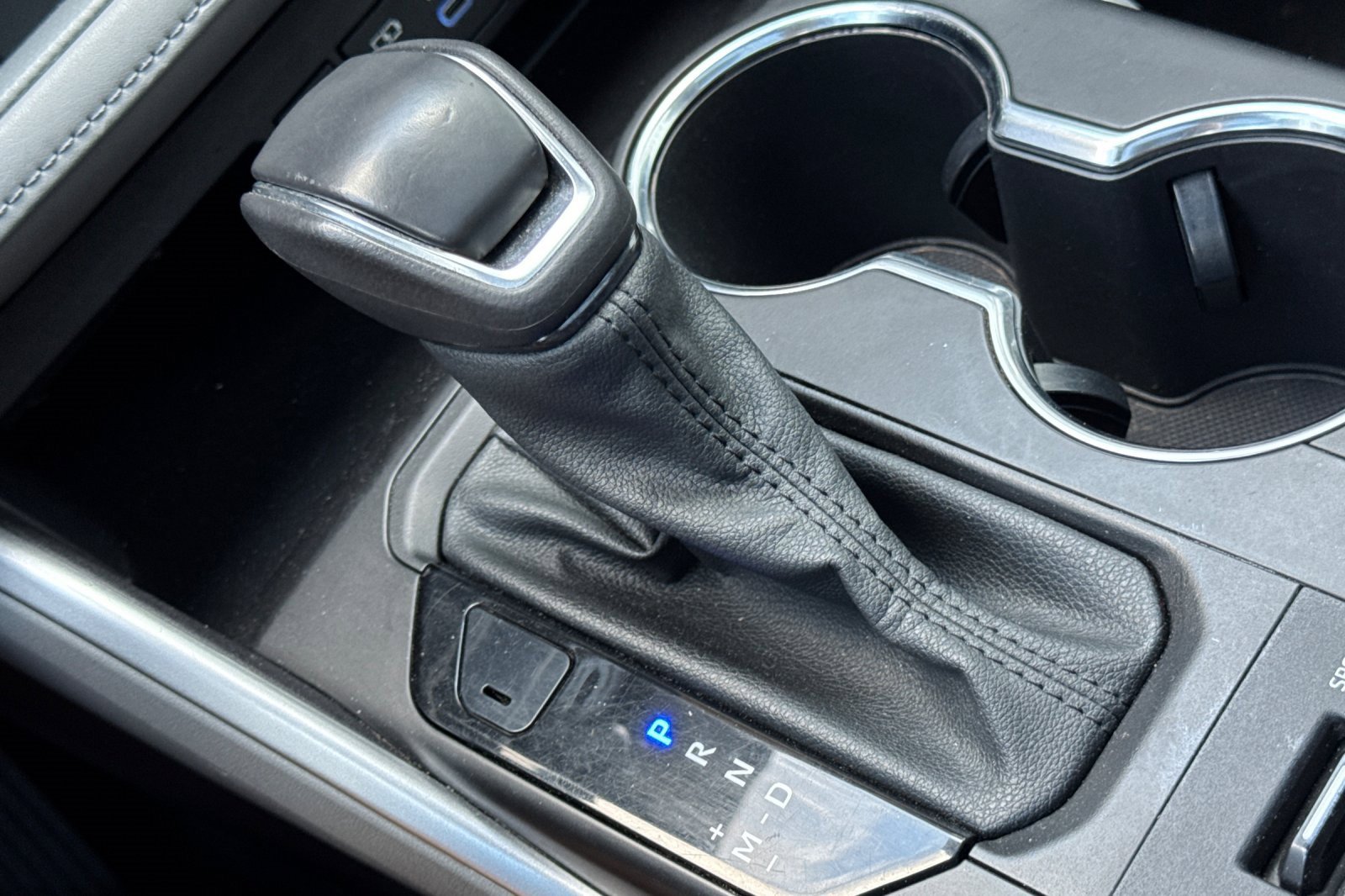 Used 2022 Toyota Highlander XLE image 35