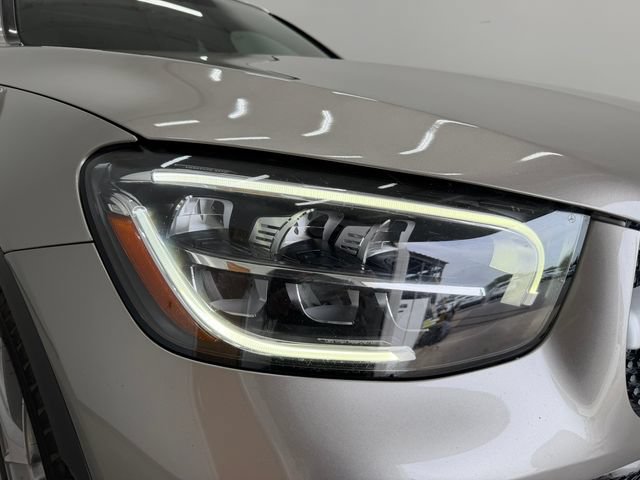 Used 2021 Mercedes-Benz GLC 300 image 32