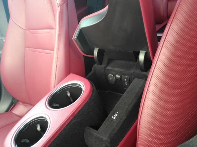 Used 2022 Porsche Panamera Platinum Edition RWD image 57