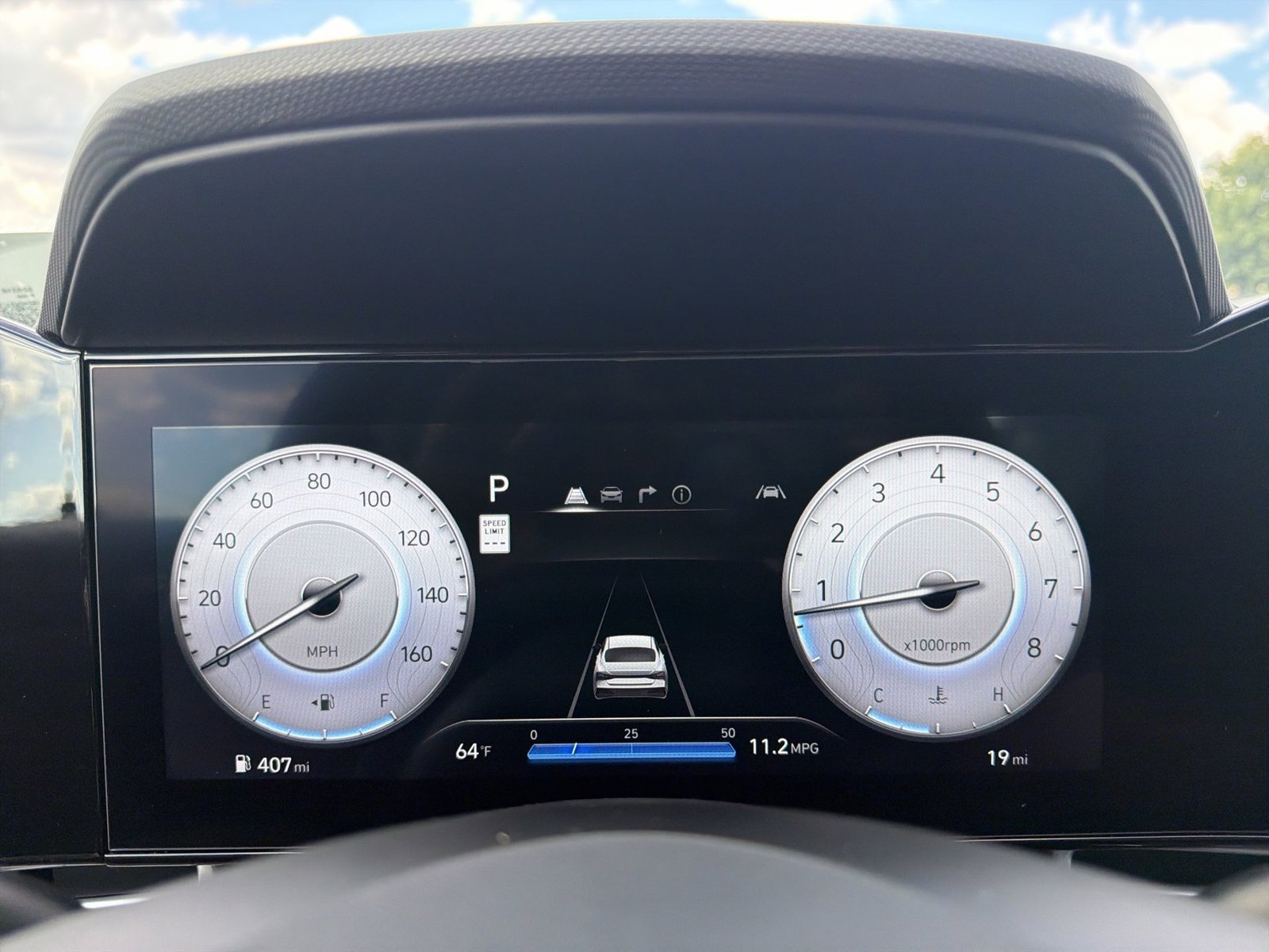 New 2026 Hyundai Elantra Limited FWD image 16