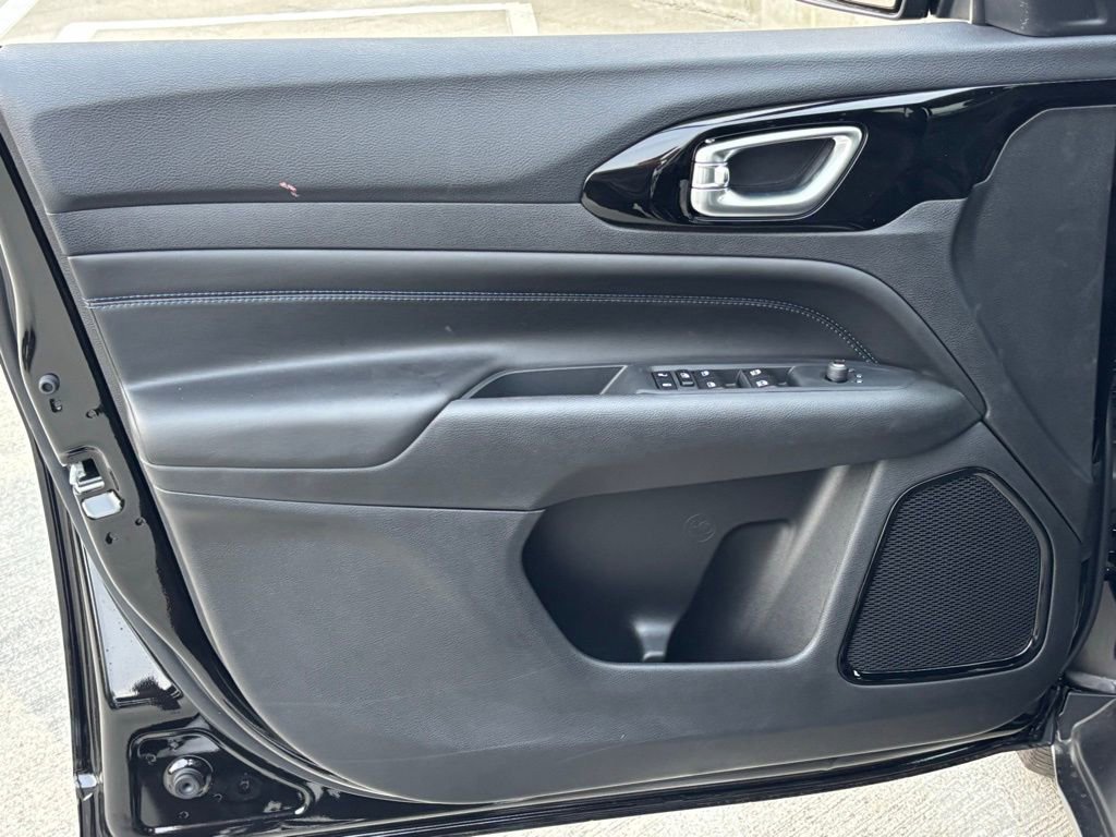 New 2026 Jeep Compass Altitude image 10