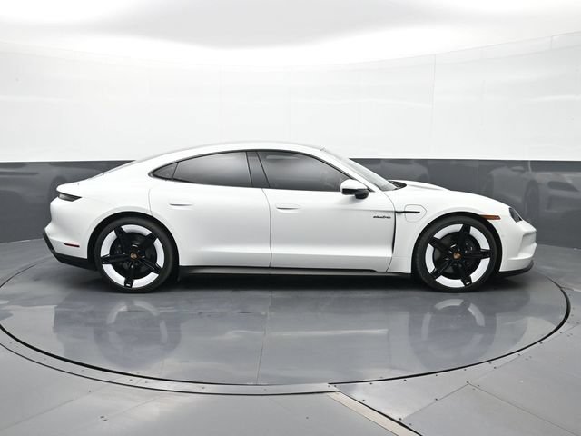 Certified 2025 Porsche Taycan AWD/4WD image 20