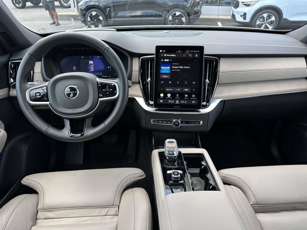 Certified 2026 Volvo XC90 B6 Ultra w/ Protection Package AWD/4WD image 11