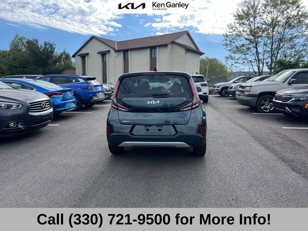 Certified 2023 Kia Soul S FWD image 7