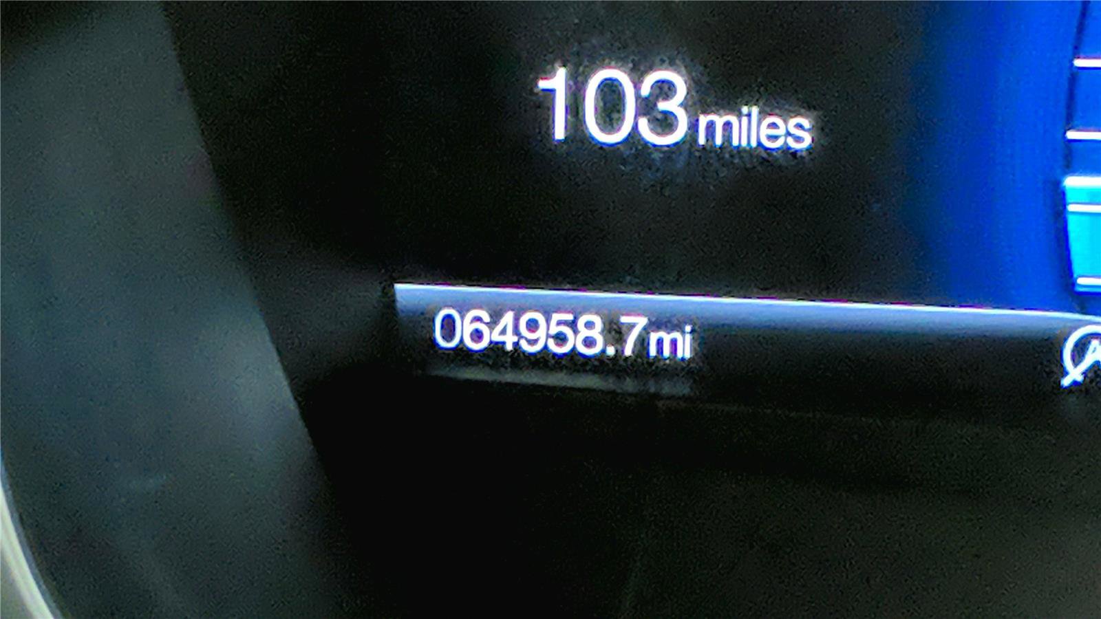 Used 2020 Ford Fusion SE image 27