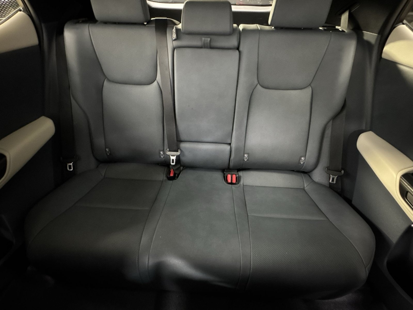 Used 2025 Lexus RZ 300e w/ Accessory Package (2T) FWD image 15