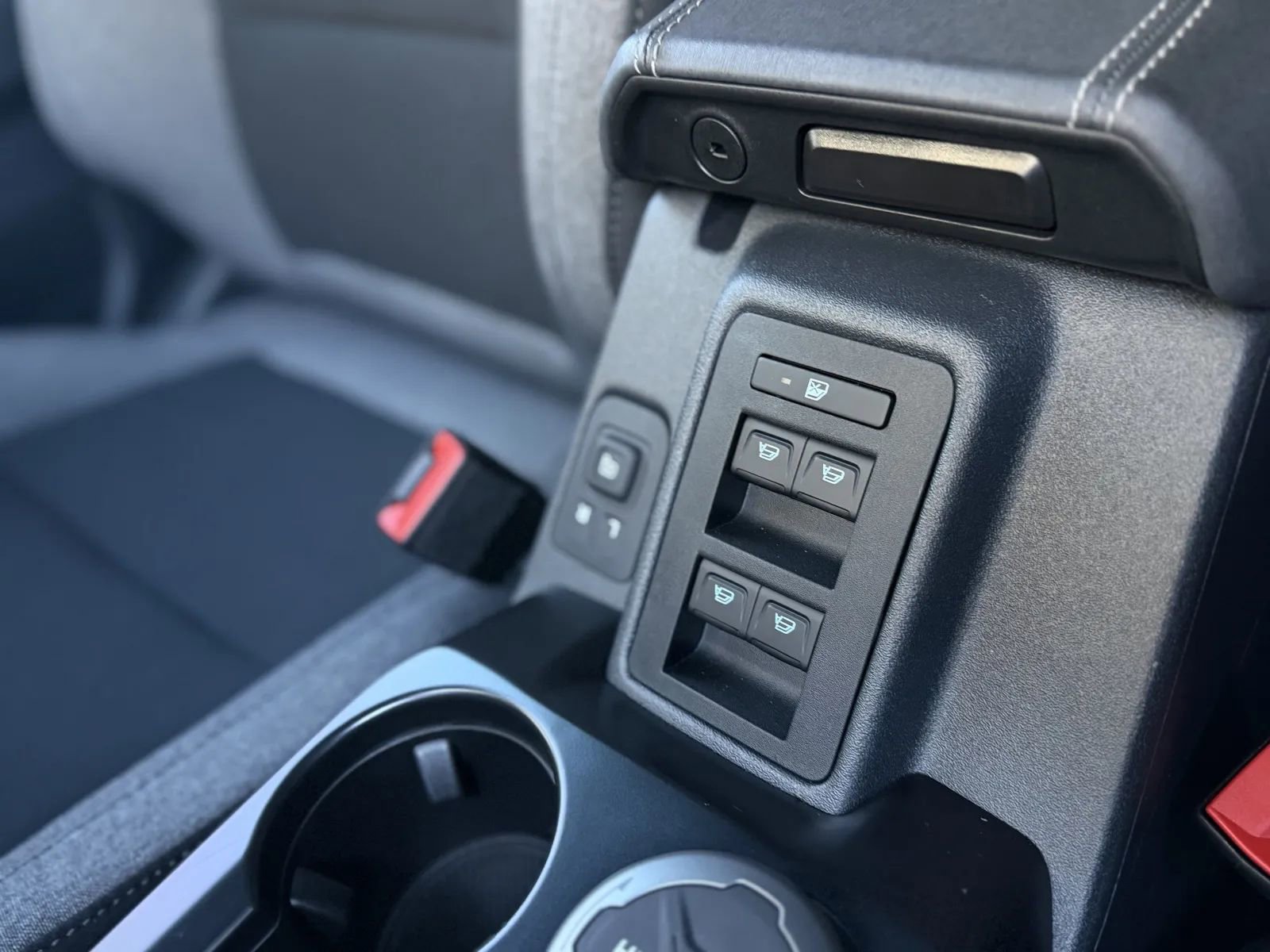 Used 2025 Ford Bronco 4-Door image 35