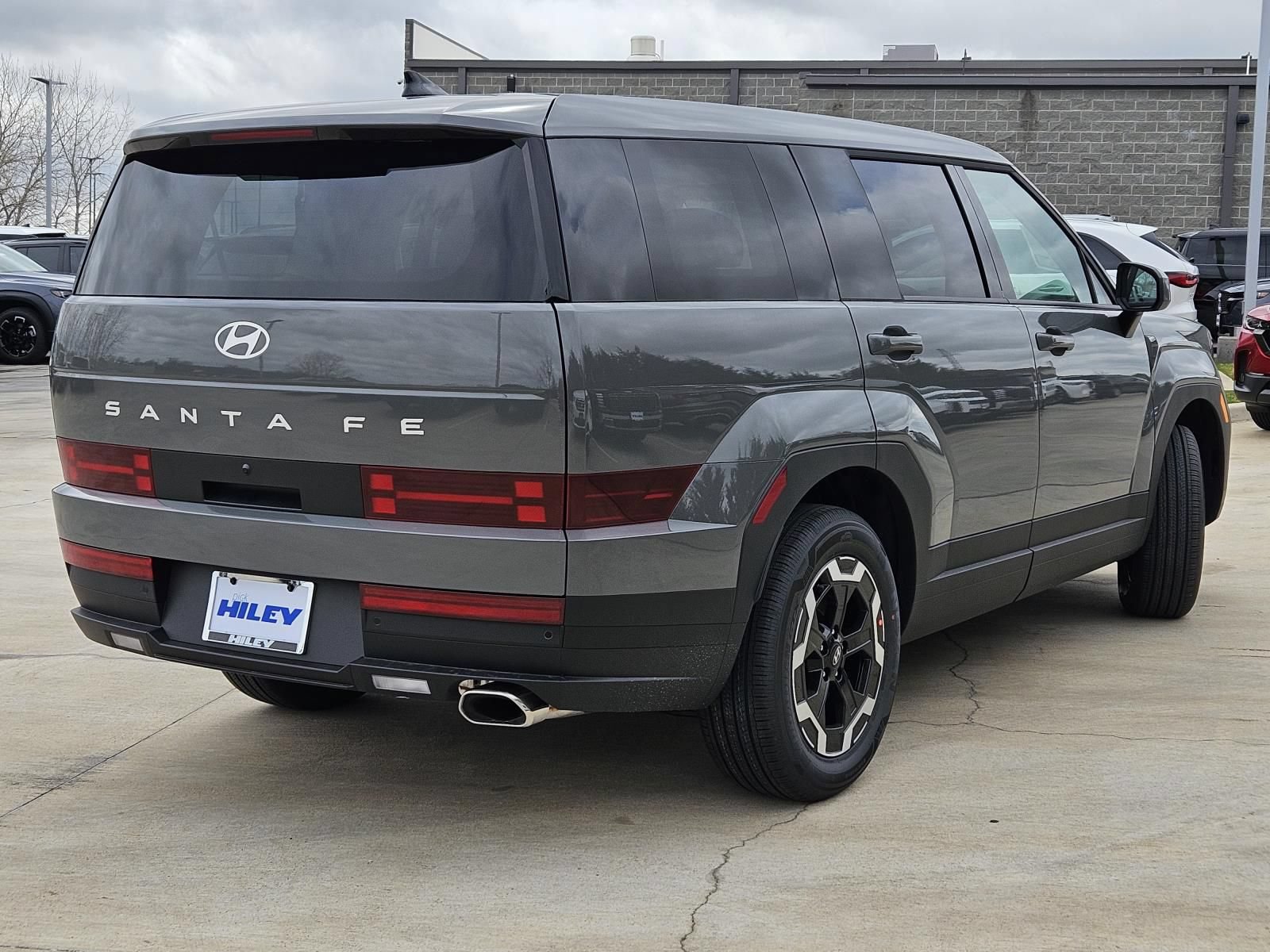 New 2026 Hyundai Santa Fe SE FWD image 5