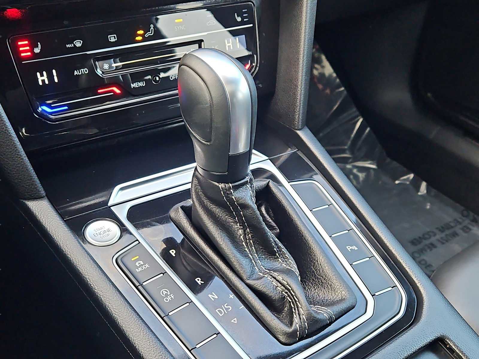 Used 2023 Volkswagen Arteon SEL AWD/4WD image 31