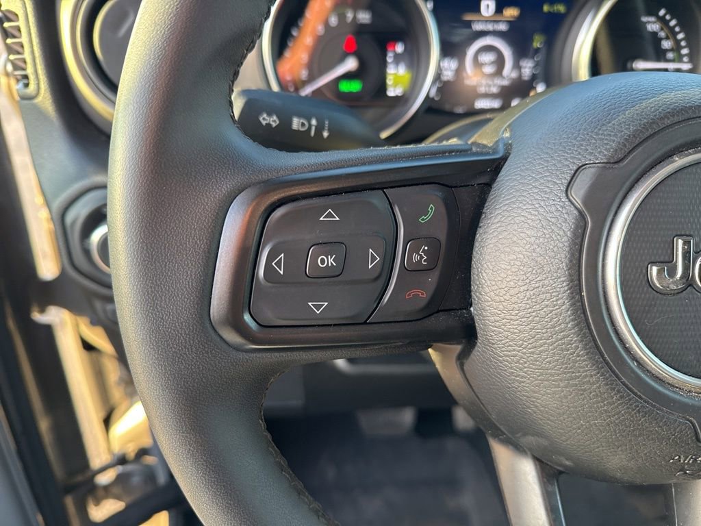 Used 2023 Jeep Wrangler Unlimited w/ Convenience Group image 16