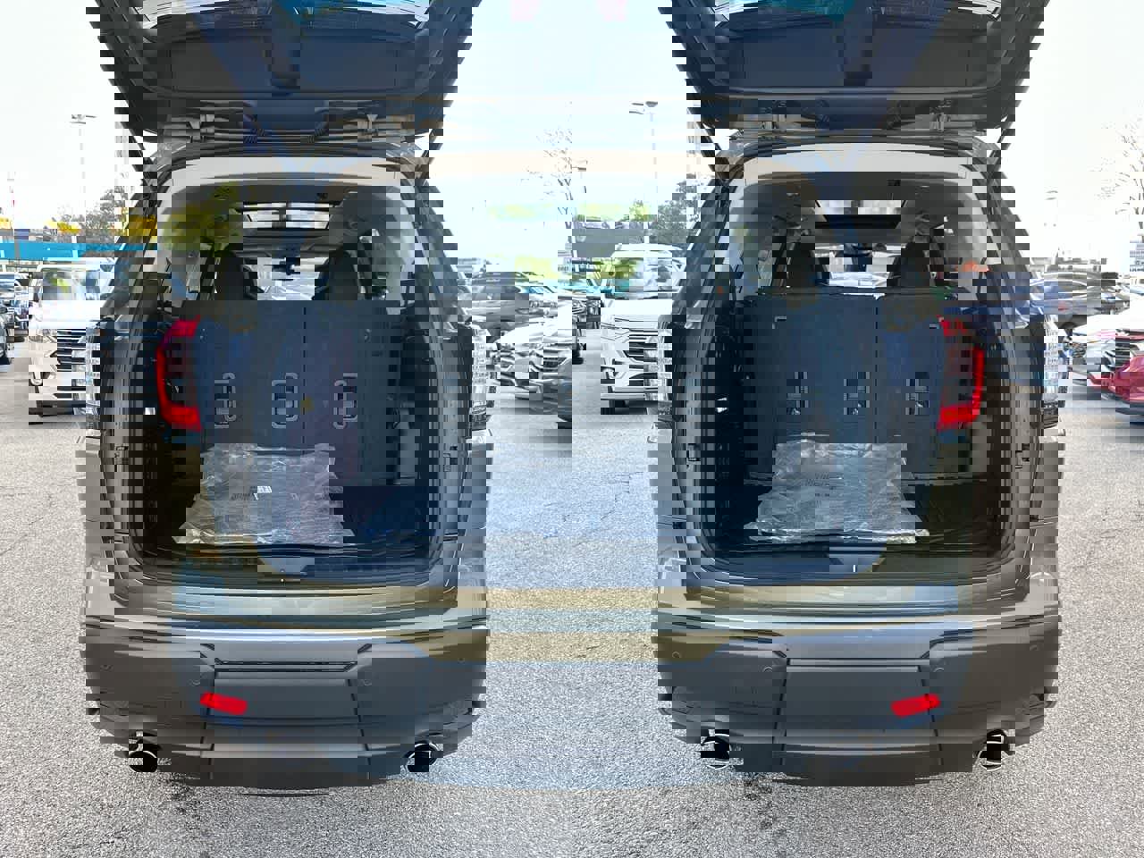 Certified 2025 Subaru Ascent Bronze Edition image 37