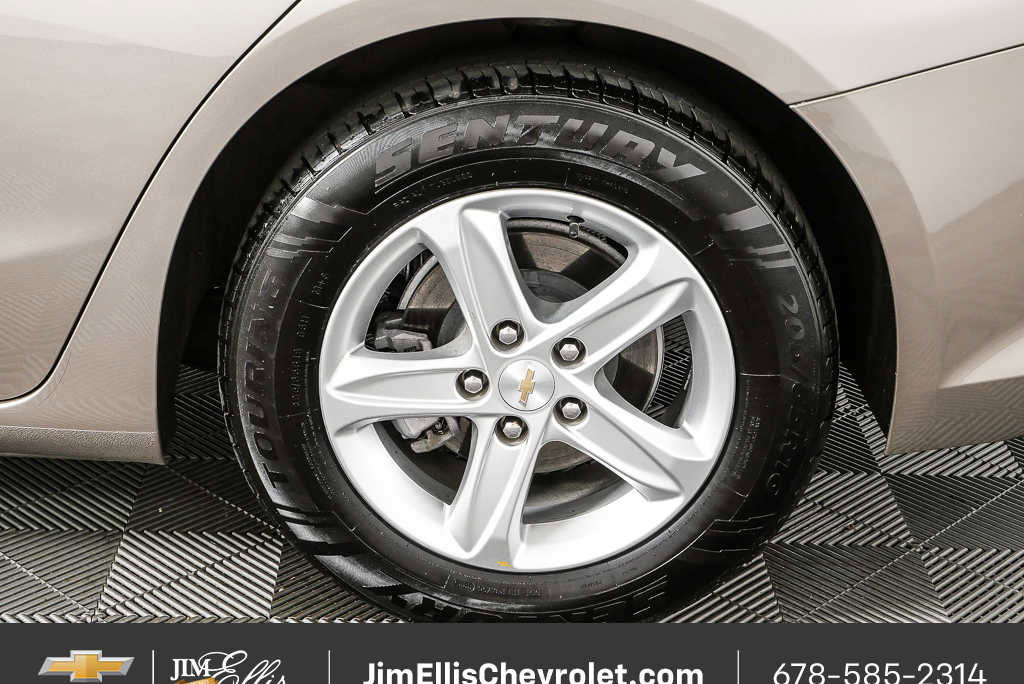 Used 2023 Chevrolet Malibu LT FWD image 34