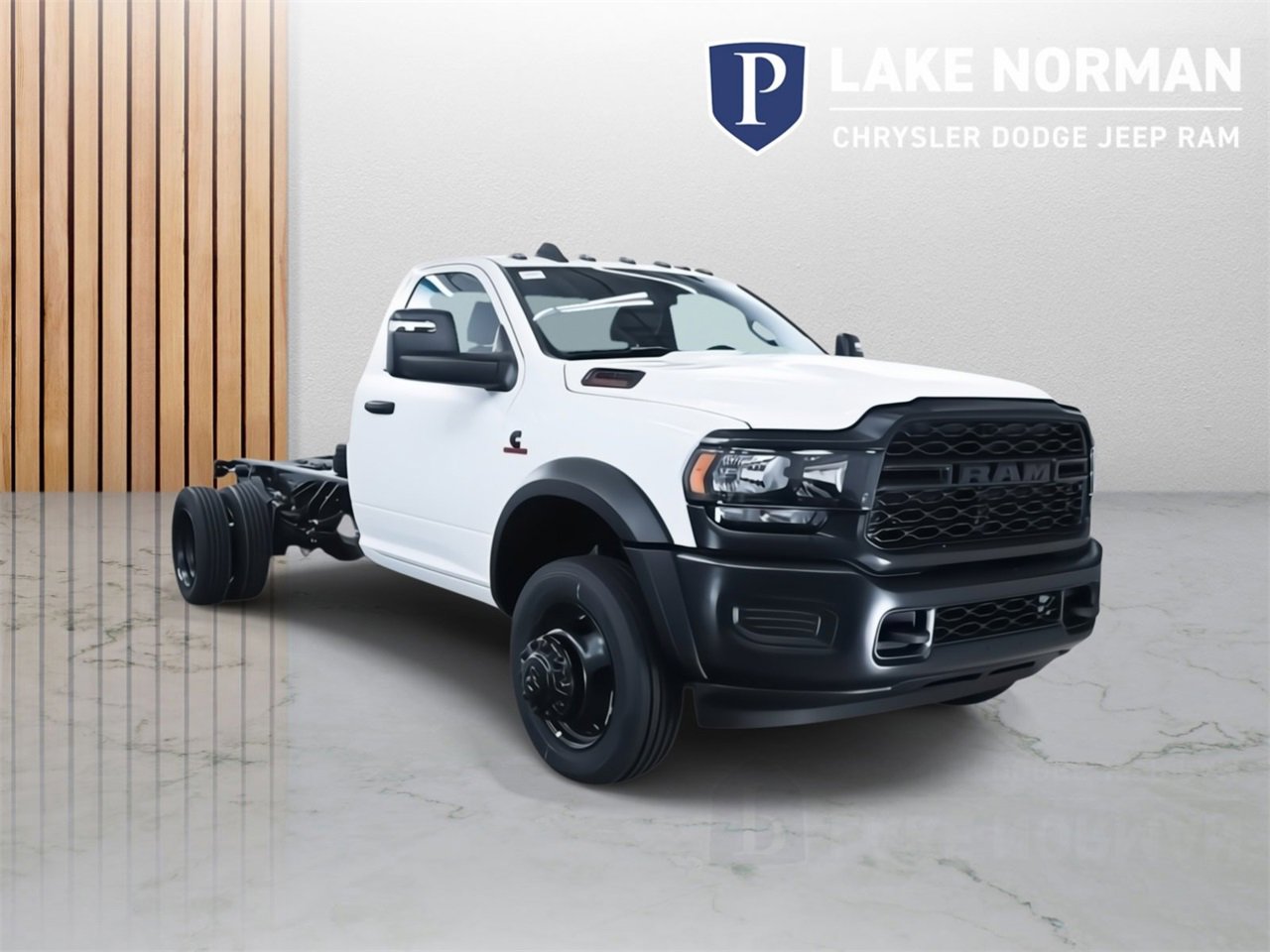 New 2024 RAM 5500 Tradesman image 2