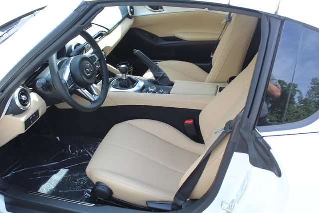 New 2026 MAZDA MX-5 Miata RF Grand Touring w/ Weather Package RWD image 12