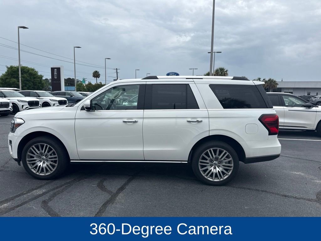 Used 2022 Ford Expedition Limited RWD image 5