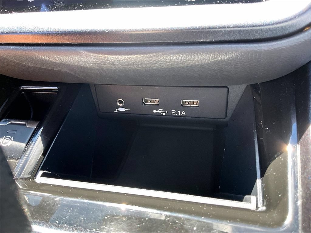 Used 2022 Subaru Outback Wilderness AWD/4WD image 33