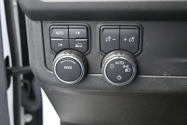 Used 2024 Chevrolet Tahoe LT AWD/4WD image 37