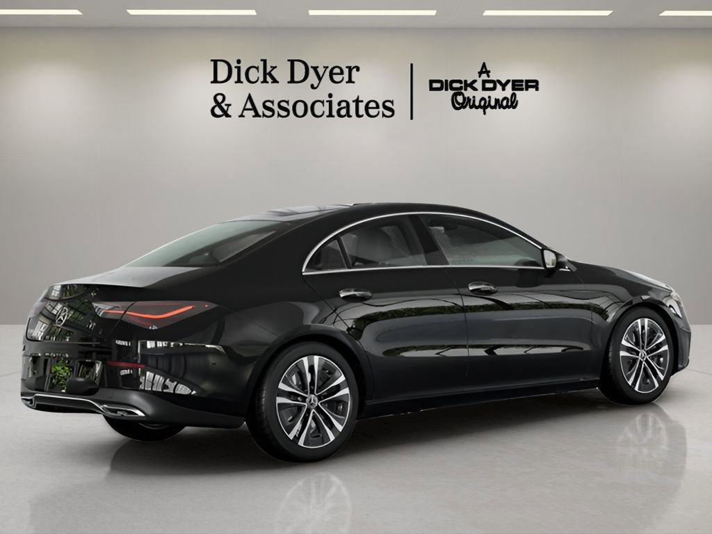 Used 2025 Mercedes-Benz CLA 250 image 11