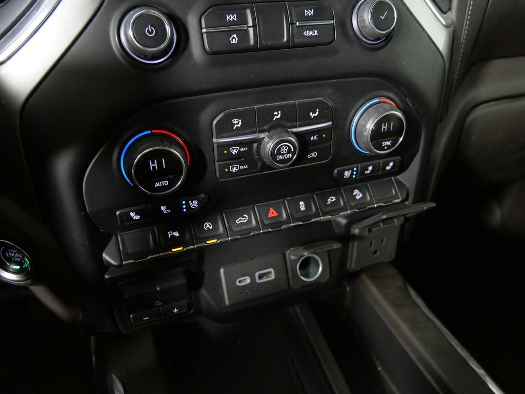 Used 2021 Chevrolet Silverado 1500 LTZ AWD/4WD image 27