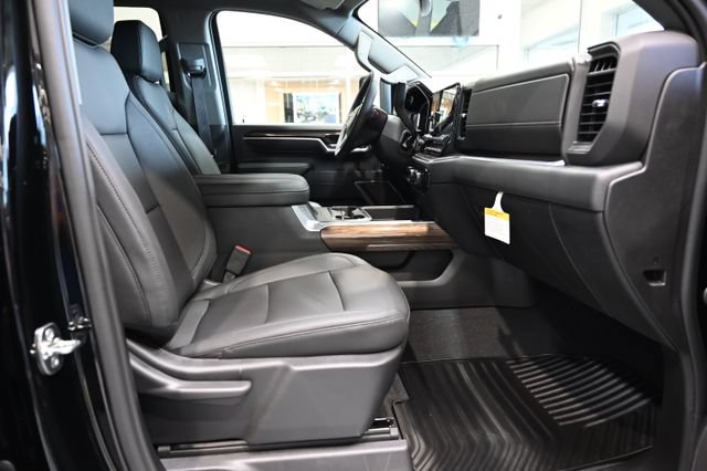 New 2026 Chevrolet Silverado 2500 LT w/ Trail Boss Package AWD/4WD image 11