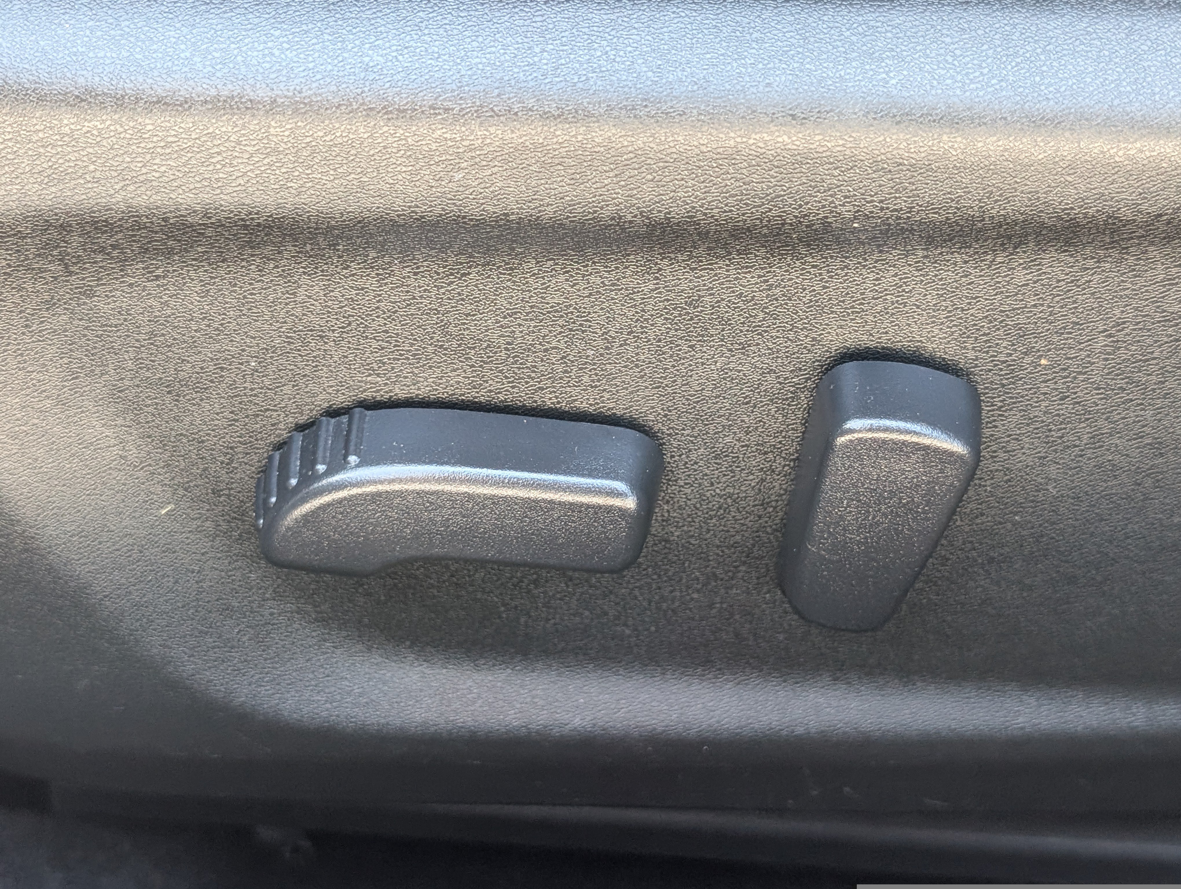 Used 2024 Nissan Altima 2.5 SV FWD image 19