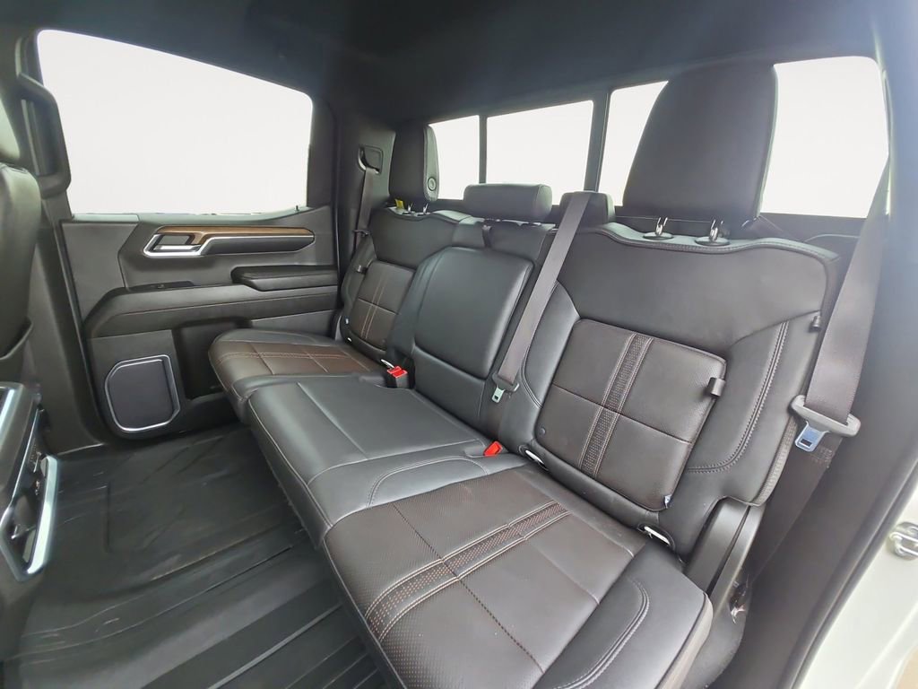 Certified 2023 Chevrolet Silverado 1500 High Country w/ High Country Premium Package image 13