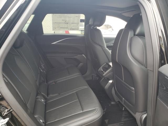New 2025 Cadillac Lyriq Luxury w/ LPO, Floor Liner Package image 18