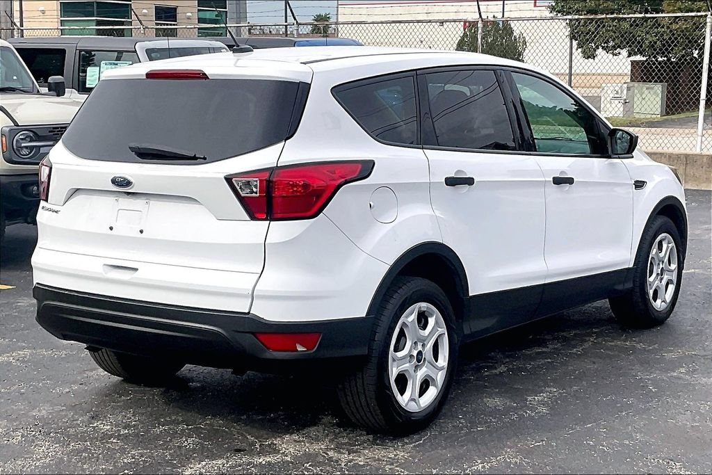 Used 2019 Ford Escape S FWD image 11