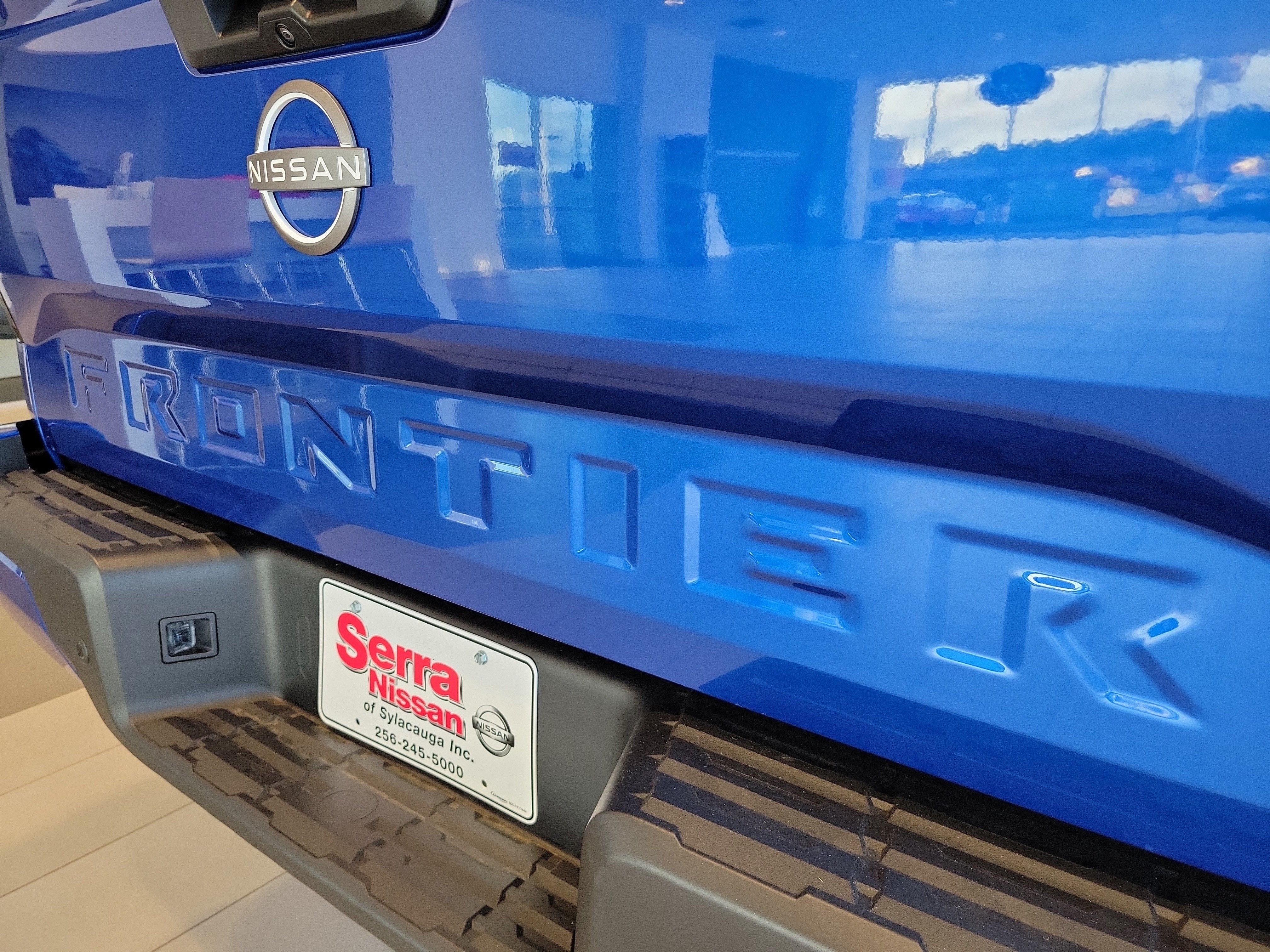 New 2027 Nissan Frontier SV RWD image 9